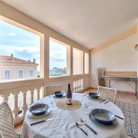 Felix Superb With Terace And Sea View Apartment Cannes