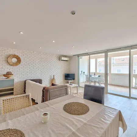 Apartment Felix Superb With Terace And Sea View Cannes