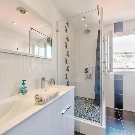 Felix Superb With Terace And Sea View Apartment